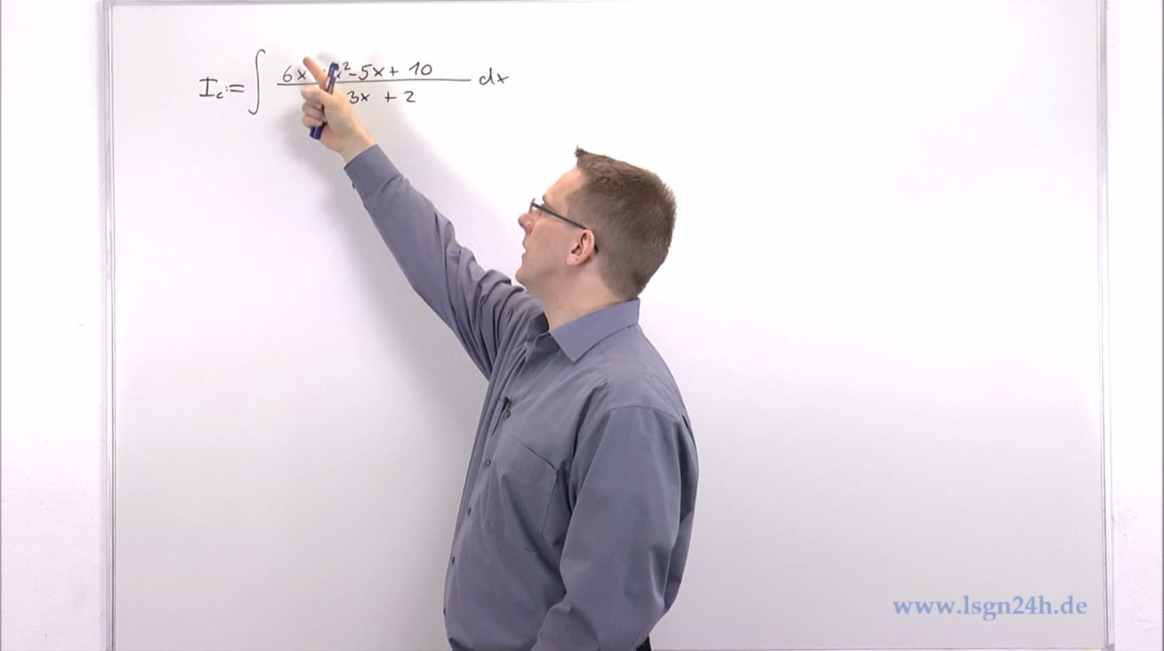 Integration von $\frac{6x^3+x^2-5x+10}{x^2+3x+2}$