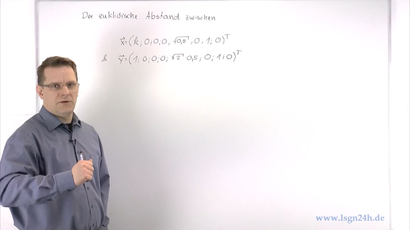 Wie bestimmt man den Abstand zwischen Vektoren im $\mathbb{R}^8$?
