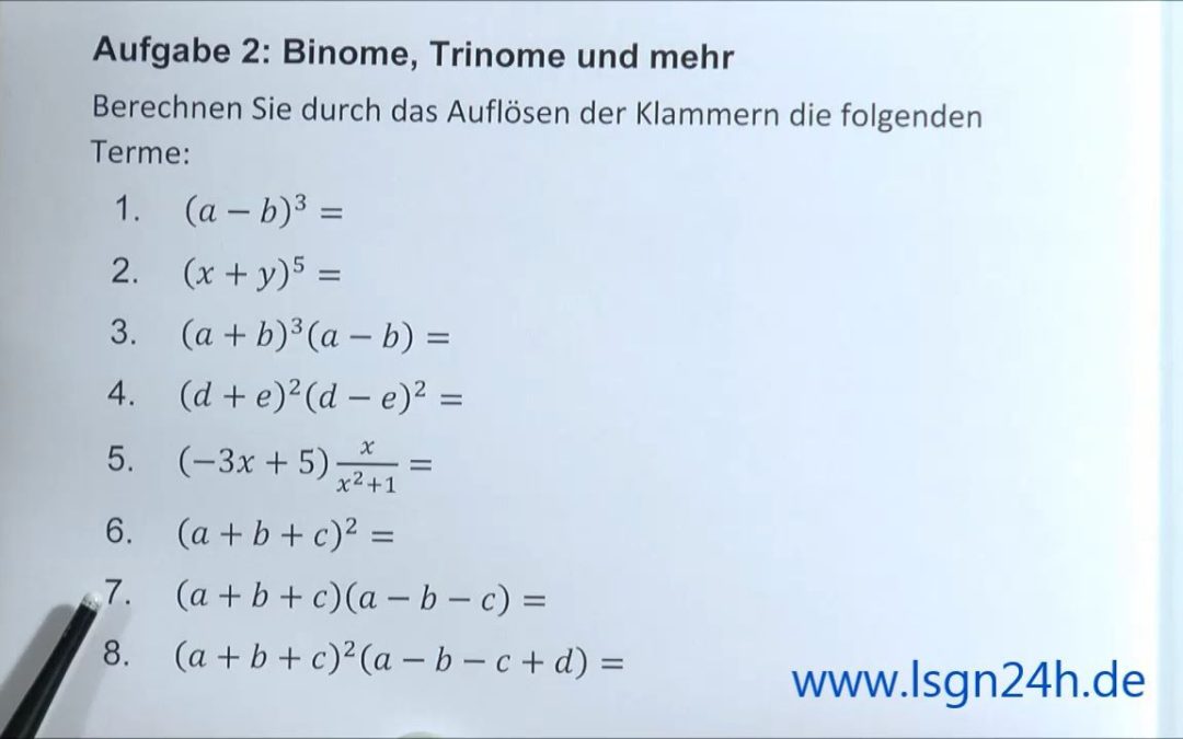 ADA: Binome, Trinome und mehr: Produkt von Trinomen 01